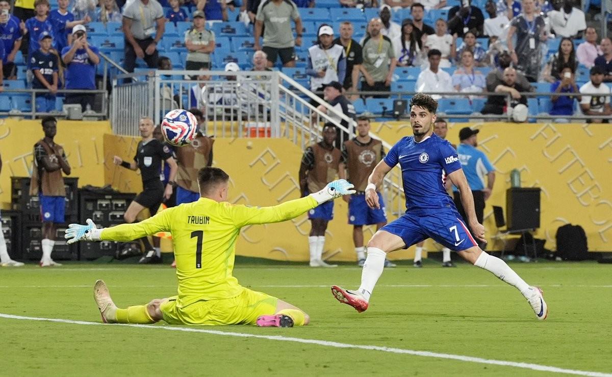 葡萄牙队在大赛中击败对手,晋级决赛阶段是什么