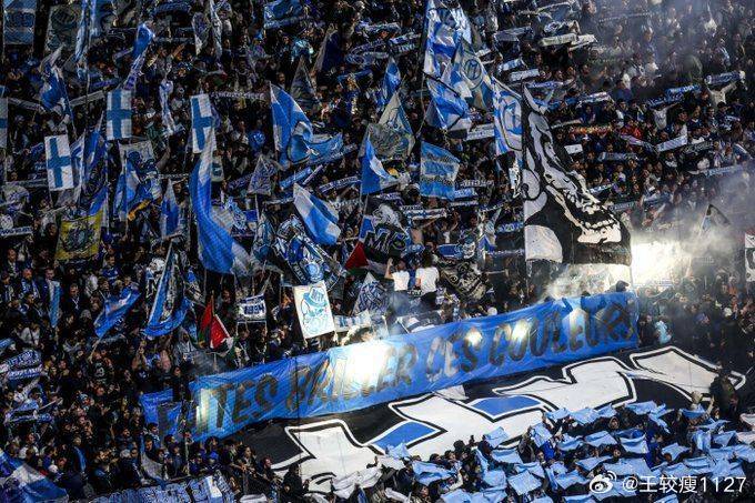 IM电竞官方网站下载-小组赛胜利后,马赛球迷欢欣鼓舞了