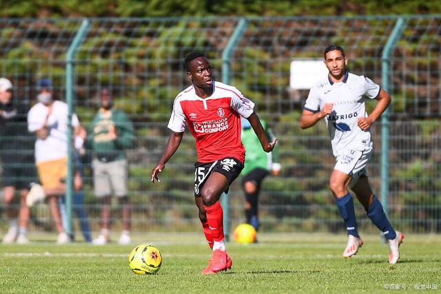 IM电竞最新下载-勒阿弗尔足球俱乐部